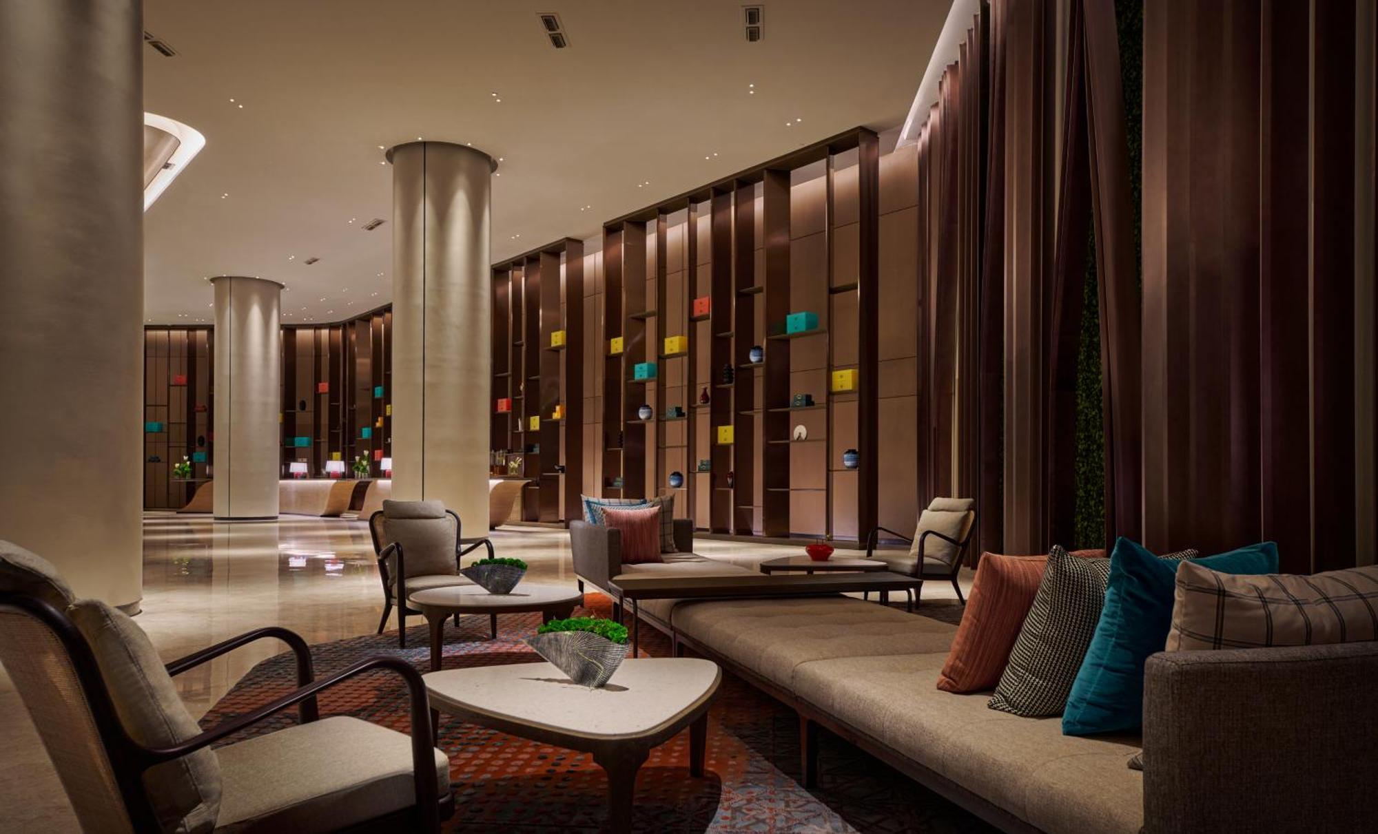 מלון באייאן לפאס Amari Spice Penang מראה חיצוני תמונה The lobby of the hotel