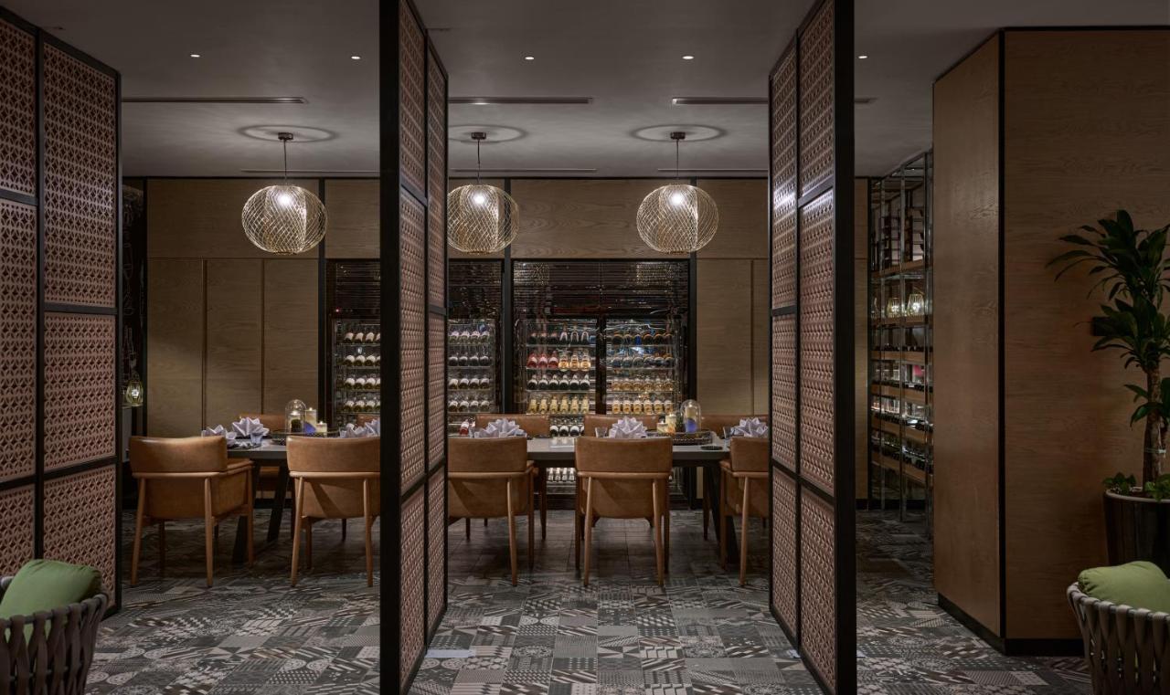 מלון באייאן לפאס Amari Spice Penang מראה חיצוני תמונה The interior of the restaurant